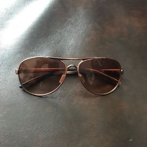 Oakley Aviator in Rose Gold